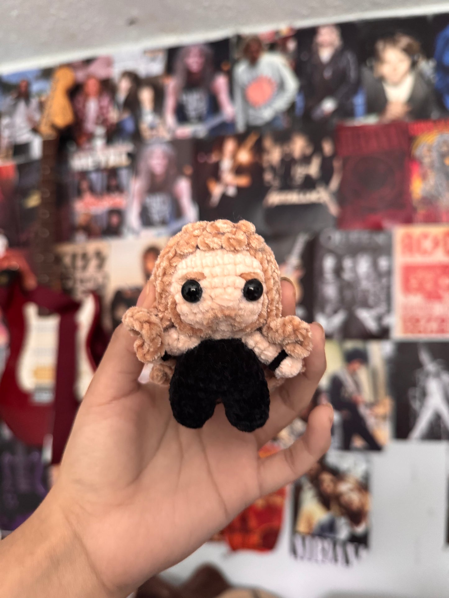 Metal frontman inspired keychain