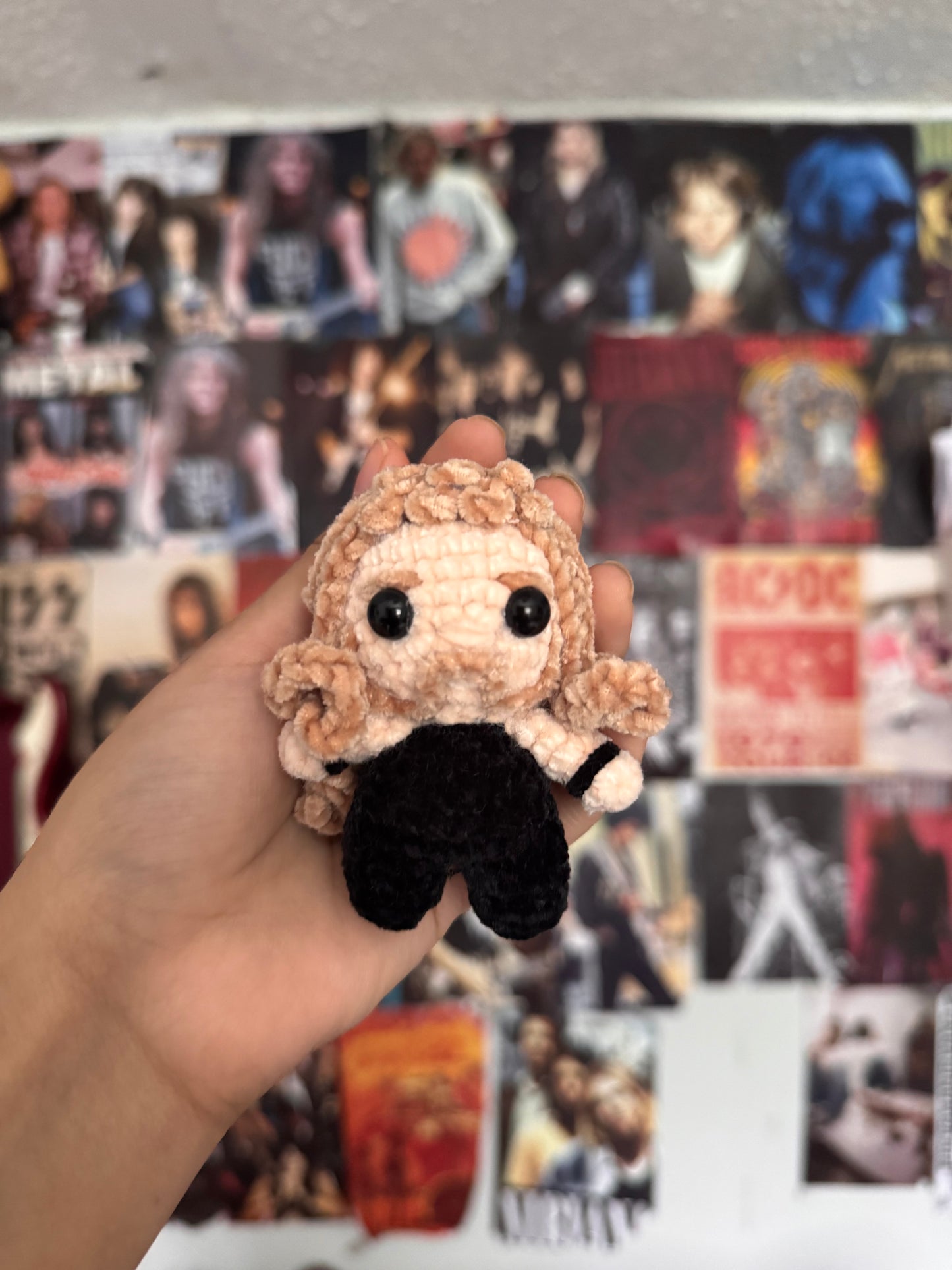 Metal frontman inspired keychain