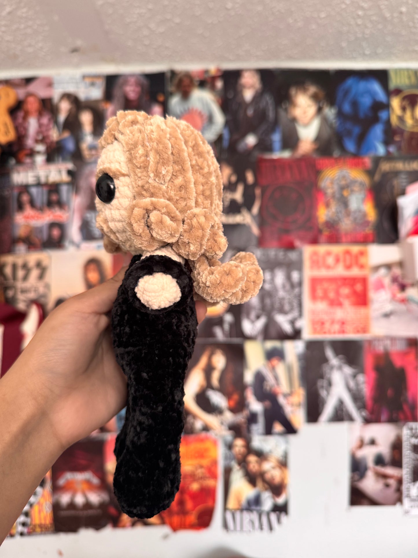 Metal frontman keychain AND plushie combo!
