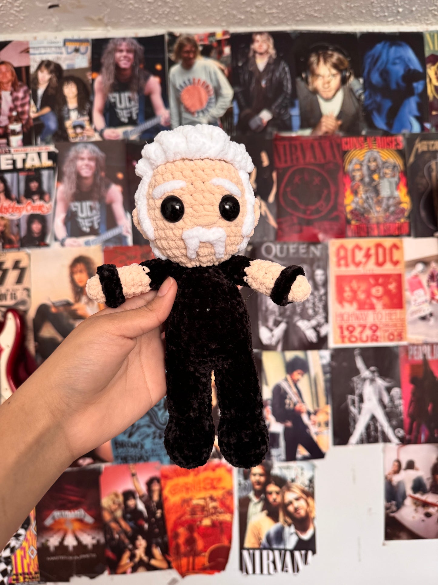 Papa Het inspired crochet doll